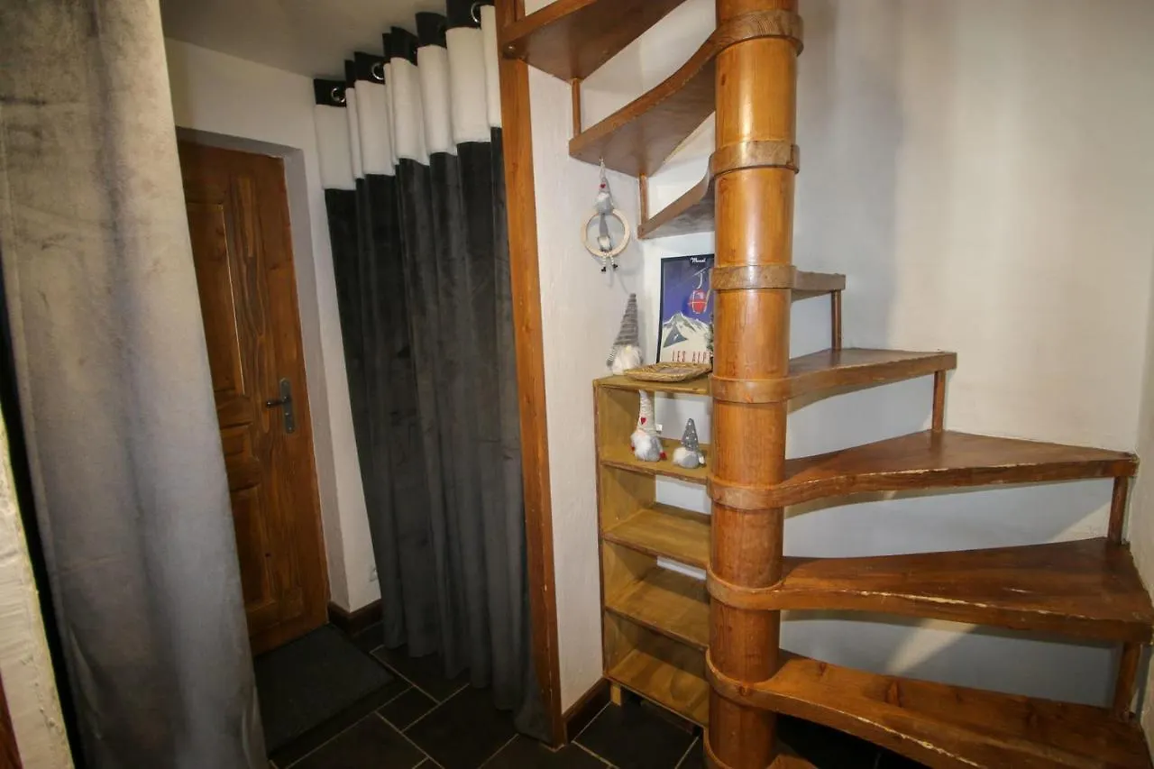 Cimes-2 31 Apartment Meribel France